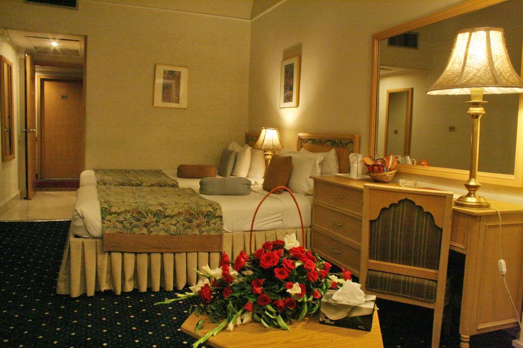Smart Hotel Lahore Quarto foto