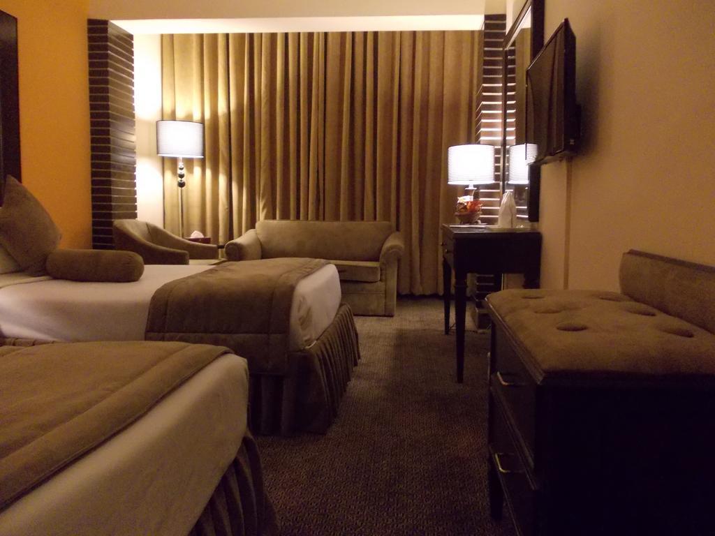 Smart Hotel Lahore Quarto foto